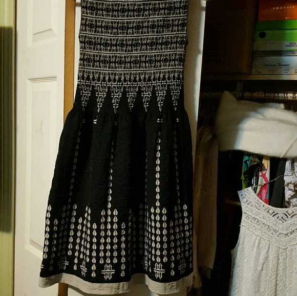 Max Studio Jacquard sheath dress - Picture 2 of 7